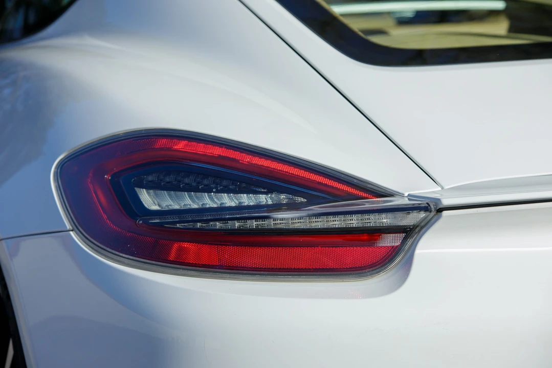 2014 Porsche 981 Cayman S - Image 30 of 31