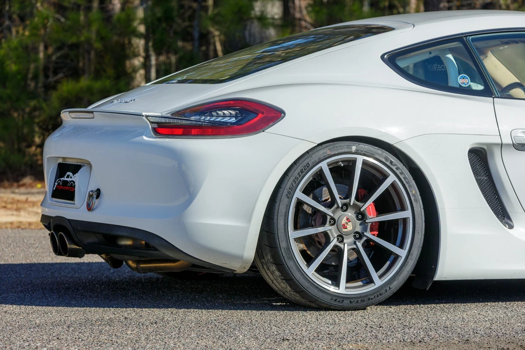 2014 Porsche 981 Cayman S - Image 19 of 31