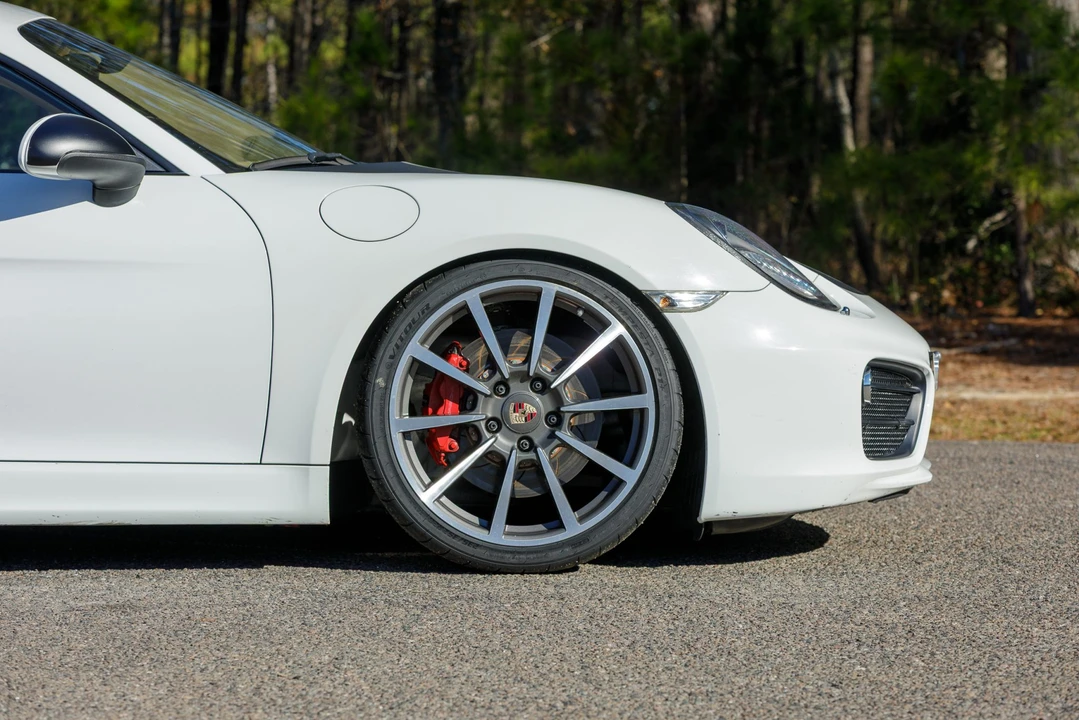 2014 Porsche 981 Cayman S - Image 17 of 31