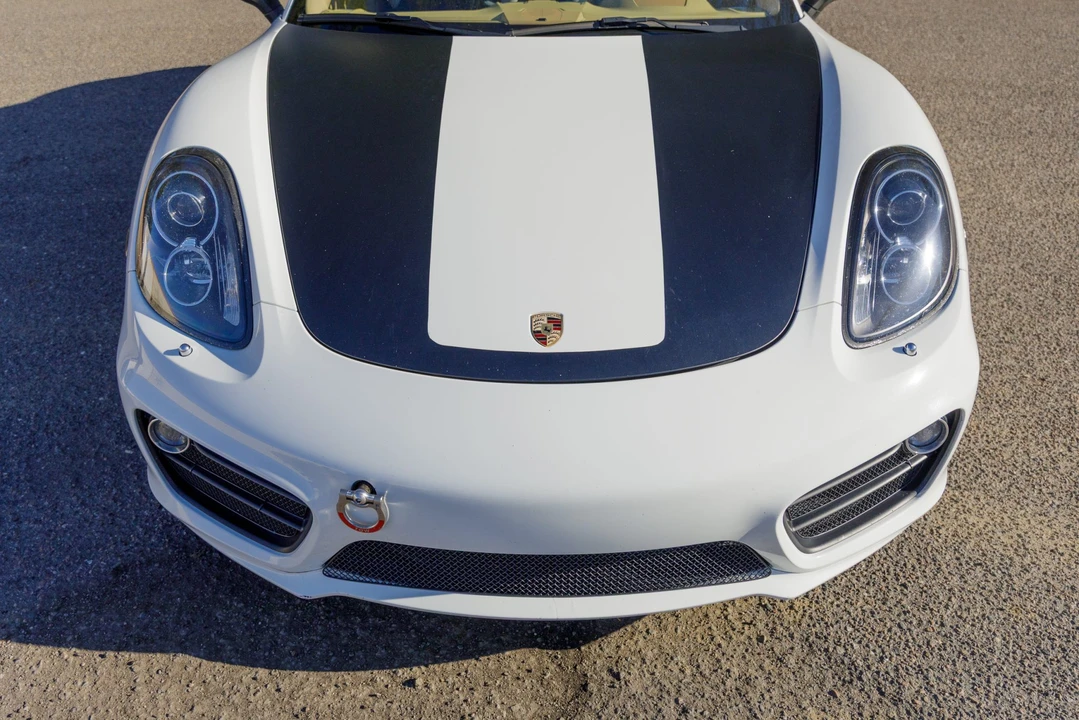2014 Porsche 981 Cayman S - Image 13 of 31