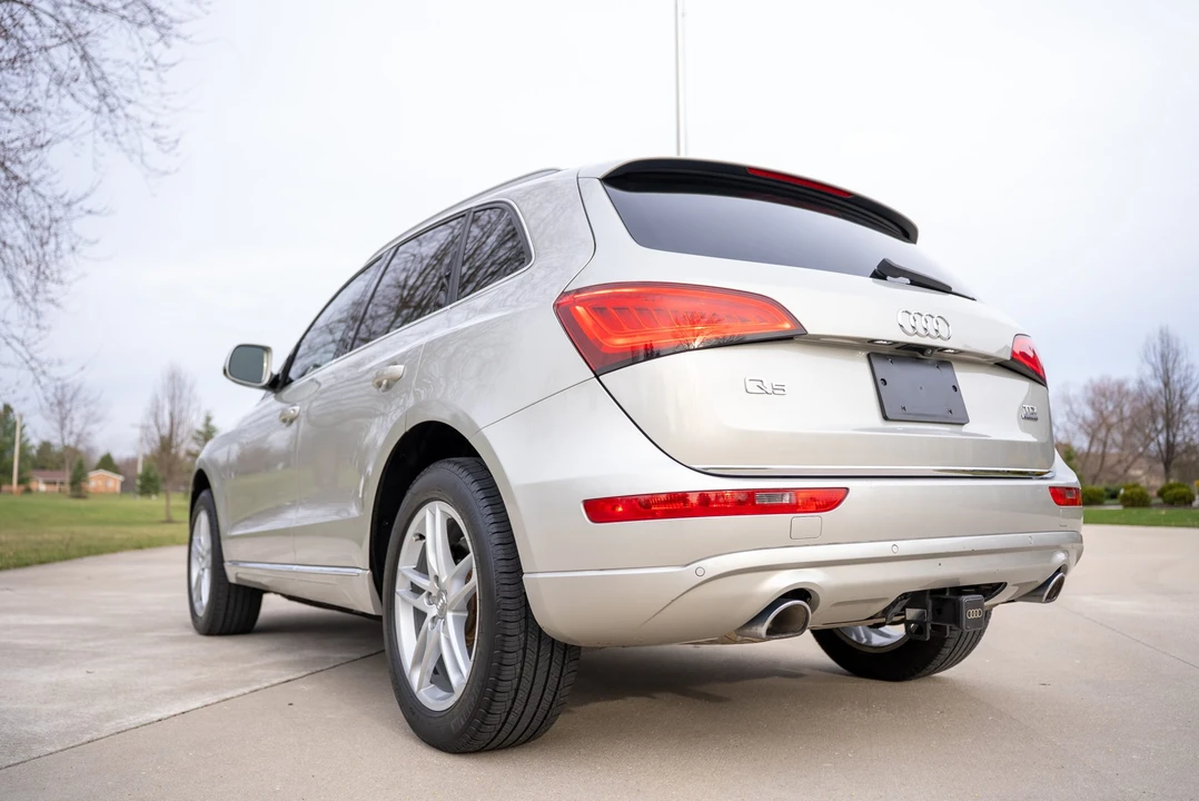2015 Audi 8R Q5 - Image 12 of 31