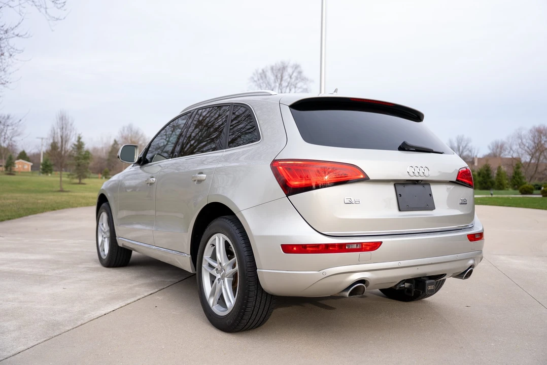 2015 Audi 8R Q5 - Image 11 of 31