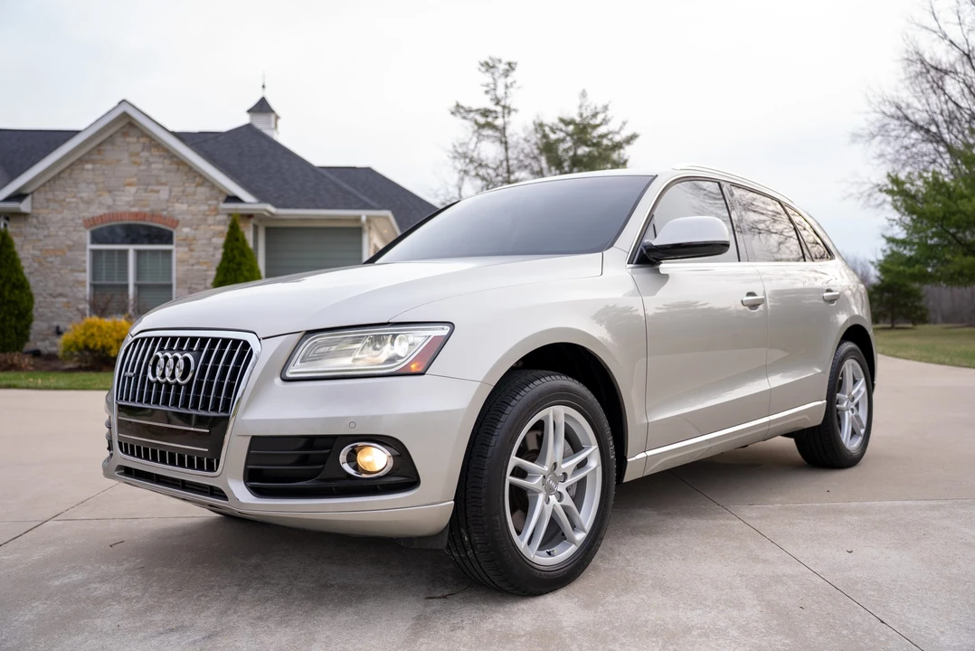 2015 Audi 8R Q5 - Image 8 of 31