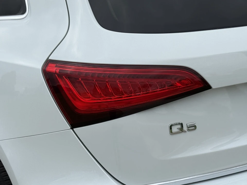 2015 Audi 8R Q5 - Image 24 of 31