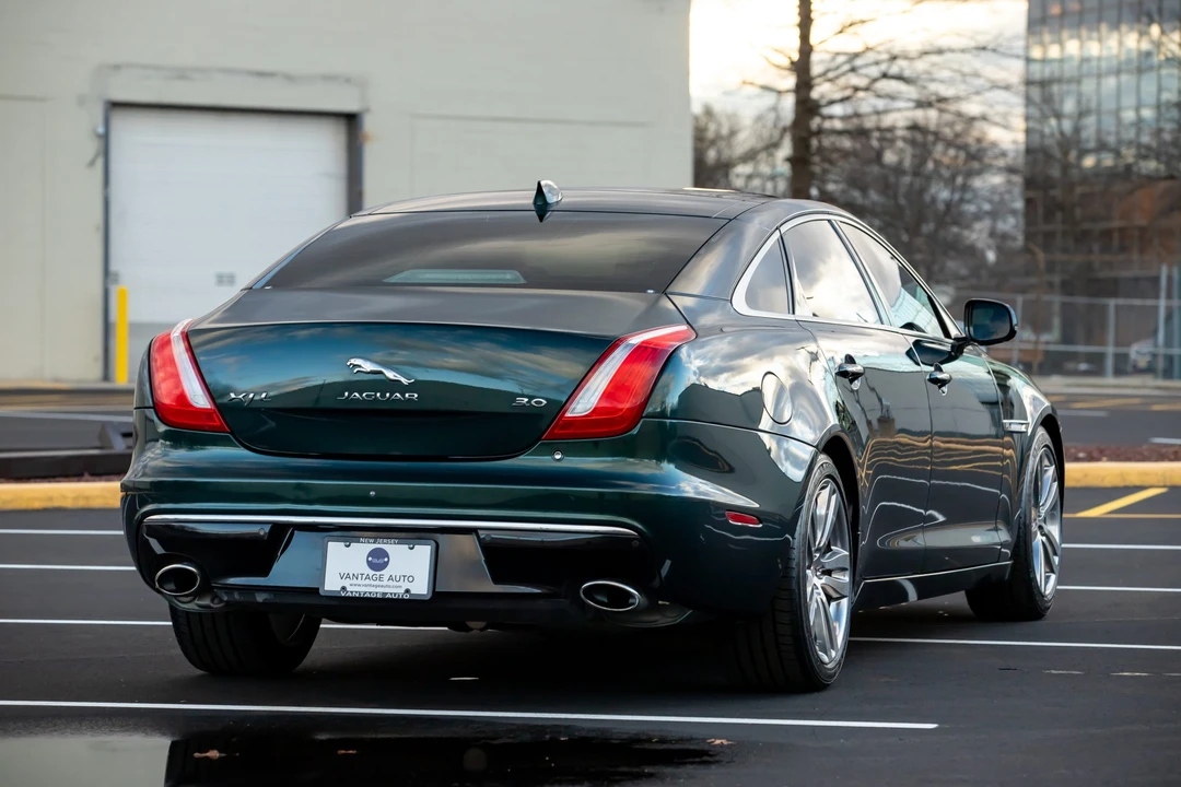 2016 Jaguar X351 XJ - Image 14 of 31