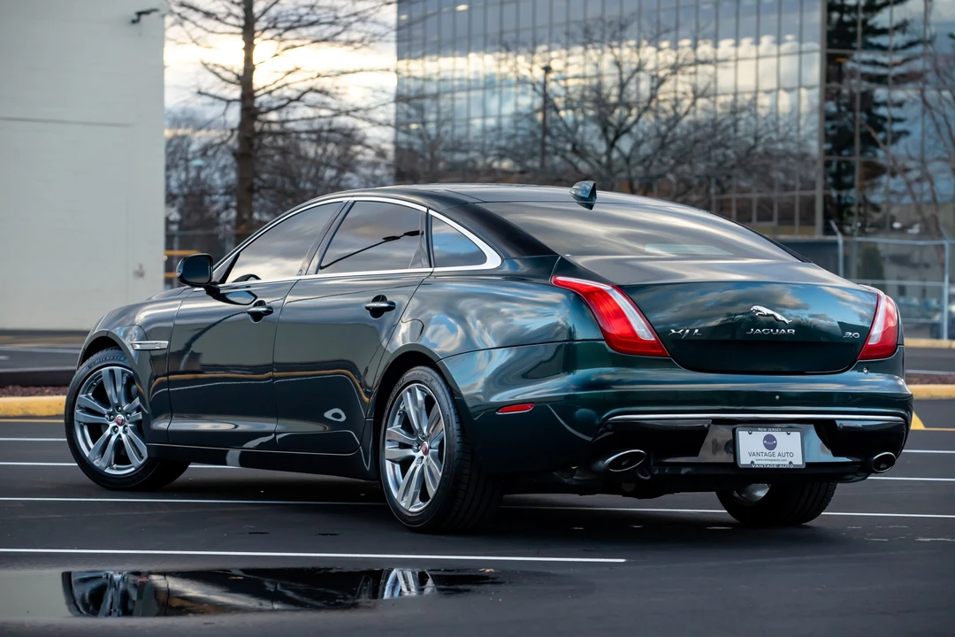 2016 Jaguar X351 XJ - Image 11 of 31