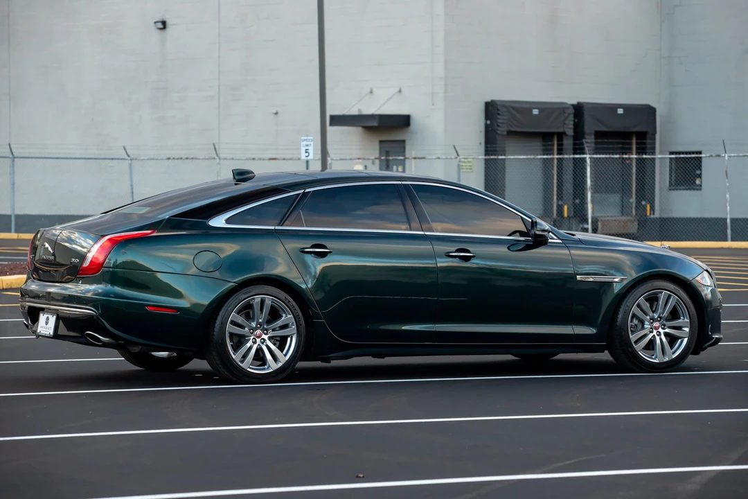 2016 Jaguar X351 XJ - Image 16 of 31
