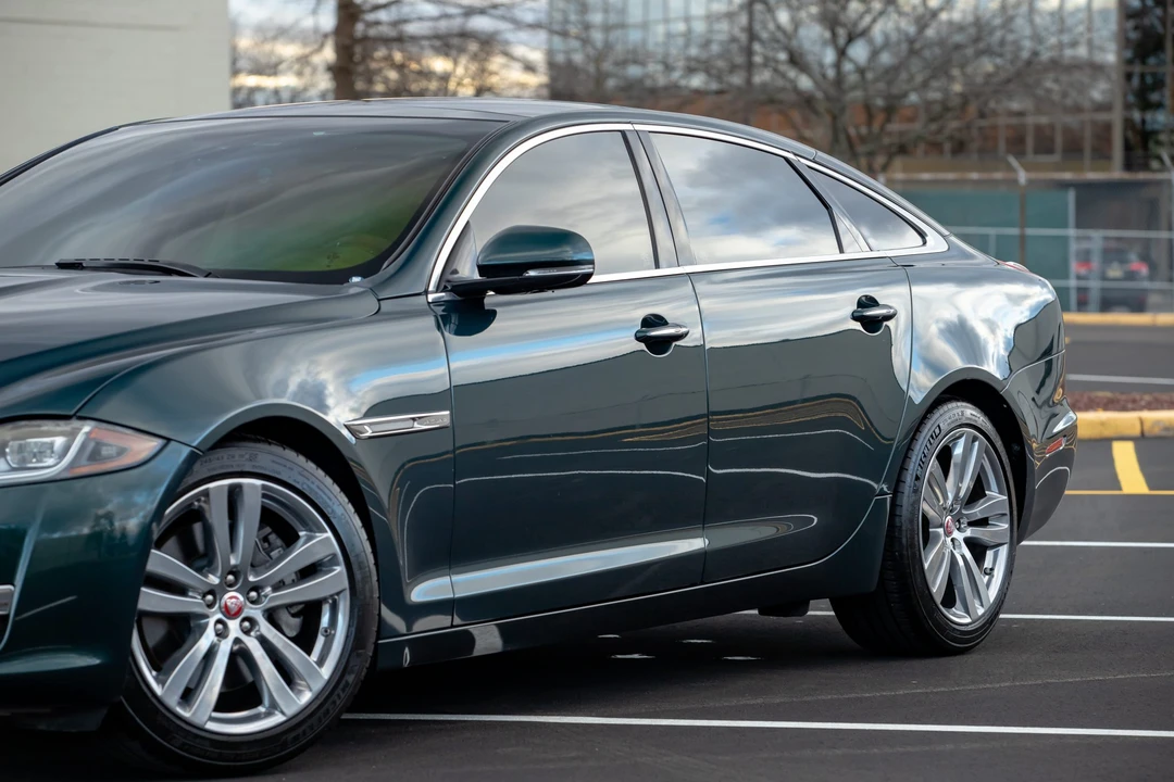 2016 Jaguar X351 XJ - Image 23 of 31