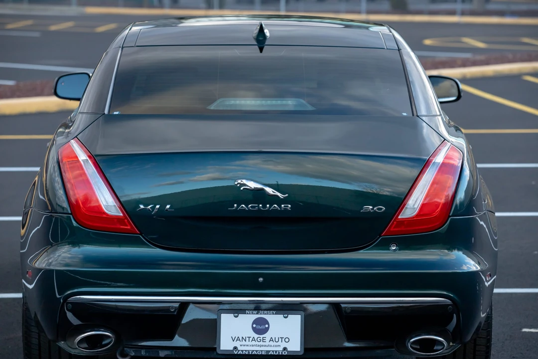 2016 Jaguar X351 XJ - Image 26 of 31