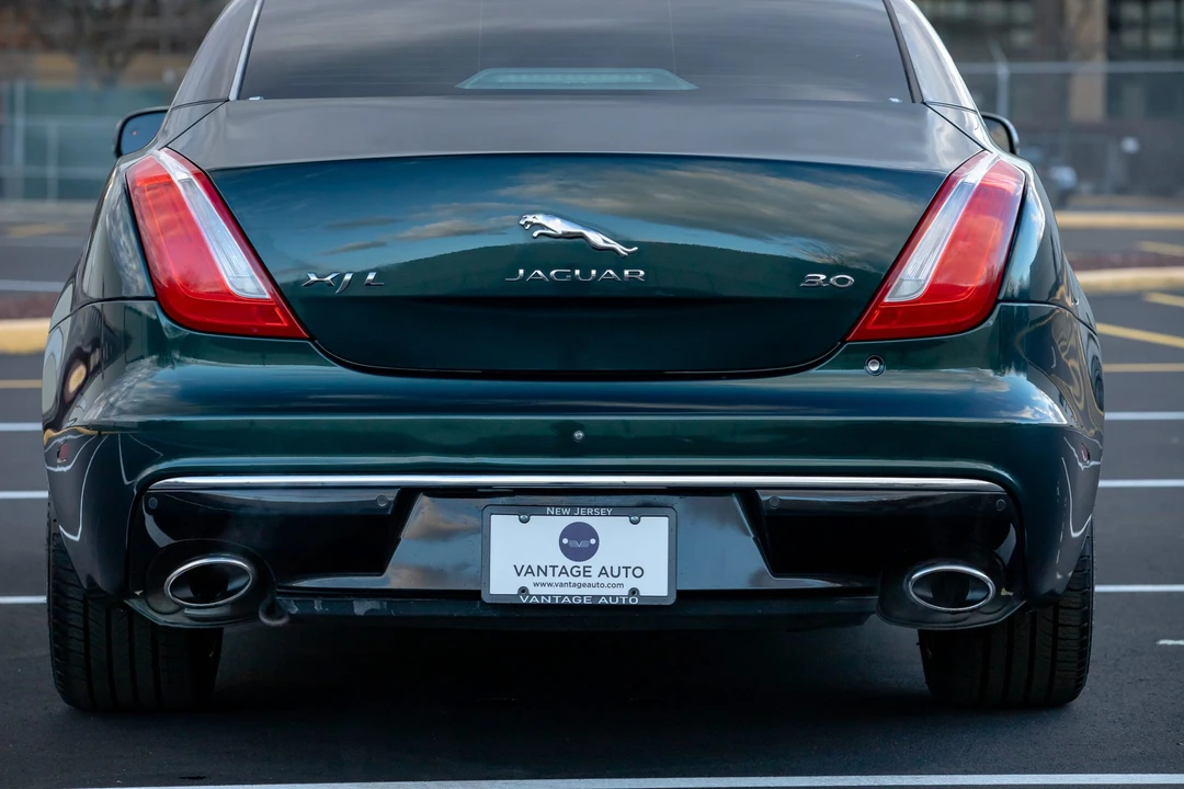 2016 Jaguar X351 XJ - Image 27 of 31