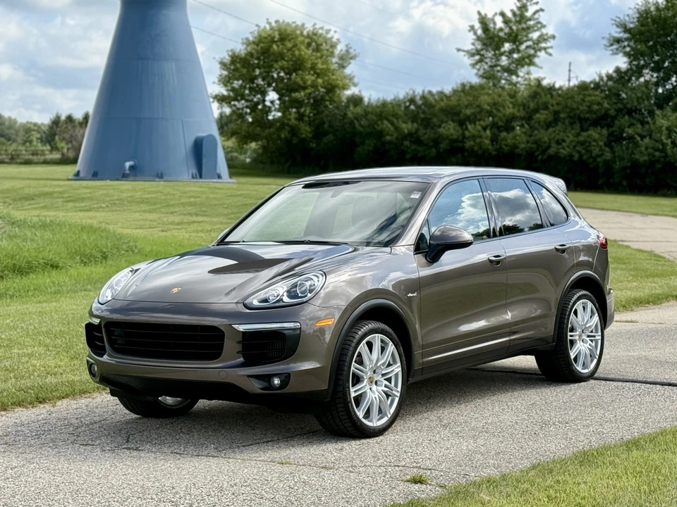 2016 Porsche 958 Cayenne Diesel - Image 12 of 31