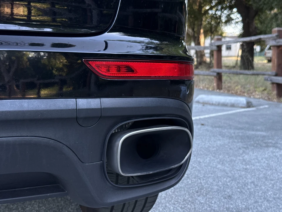 2016 Porsche 958 Cayenne - Image 24 of 31