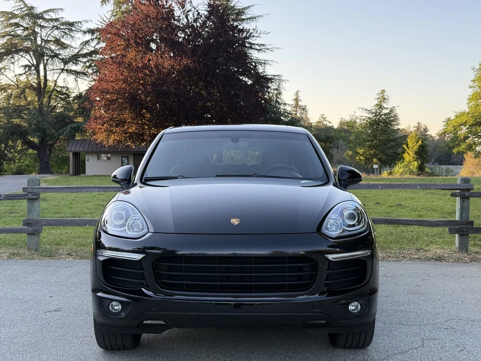2016 Porsche 958 Cayenne - Image 16 of 31