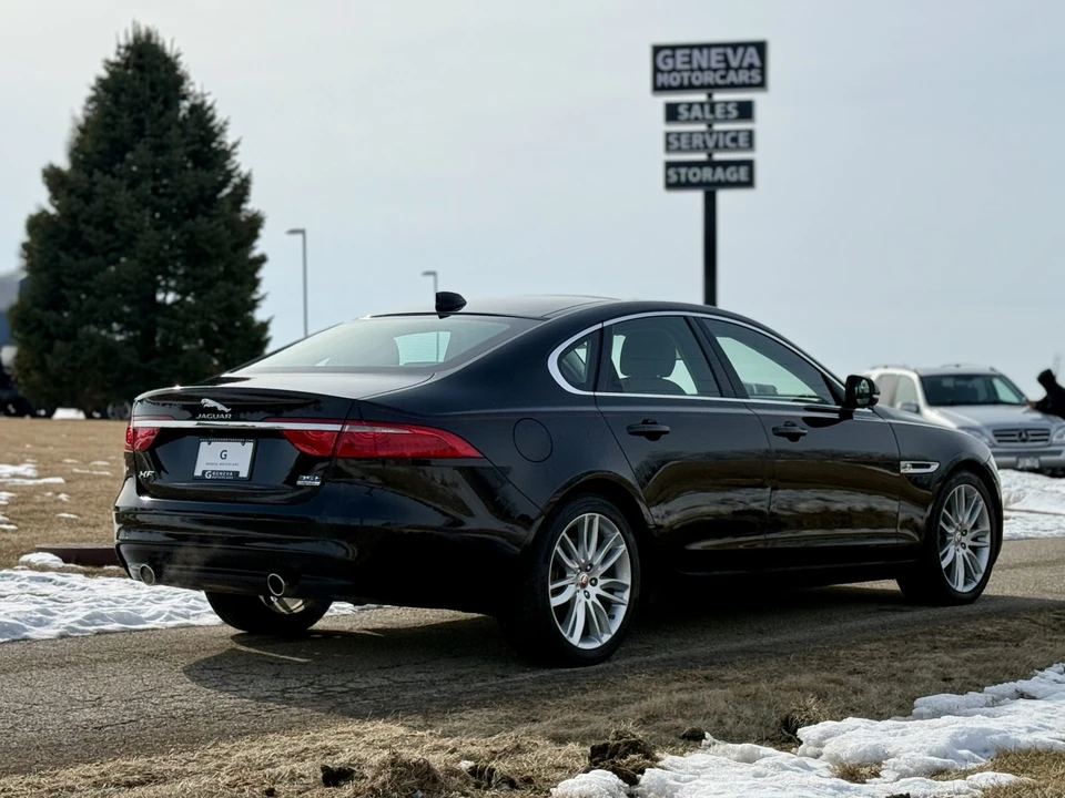 2017 Jaguar X260 XF - Image 16 of 31