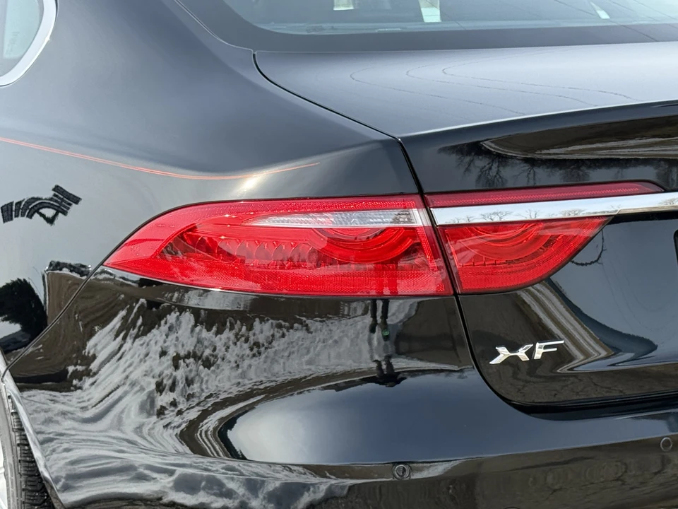 2017 Jaguar X260 XF - Image 31 of 31