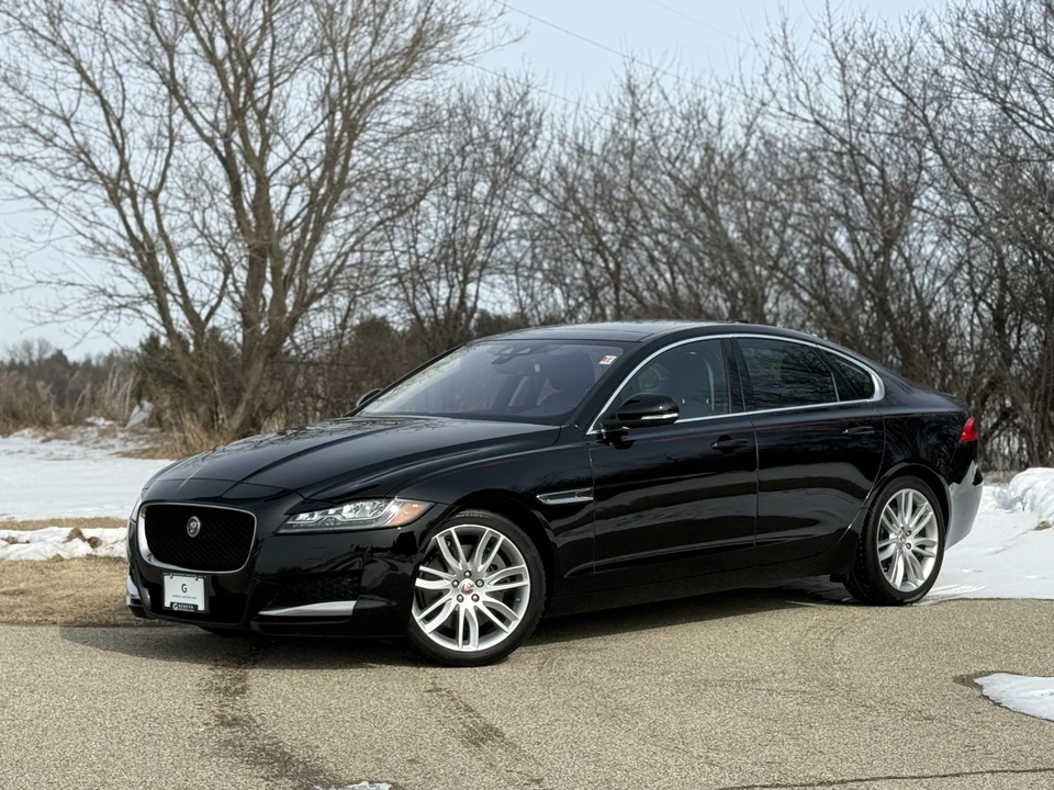 2017 Jaguar X260 XF - Image 5 of 31