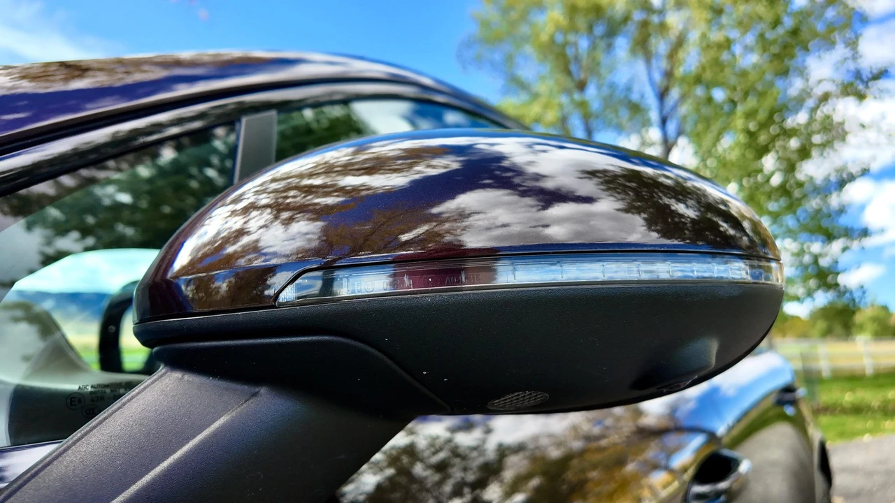 2017 Porsche Macan GTS - Image 27 of 31
