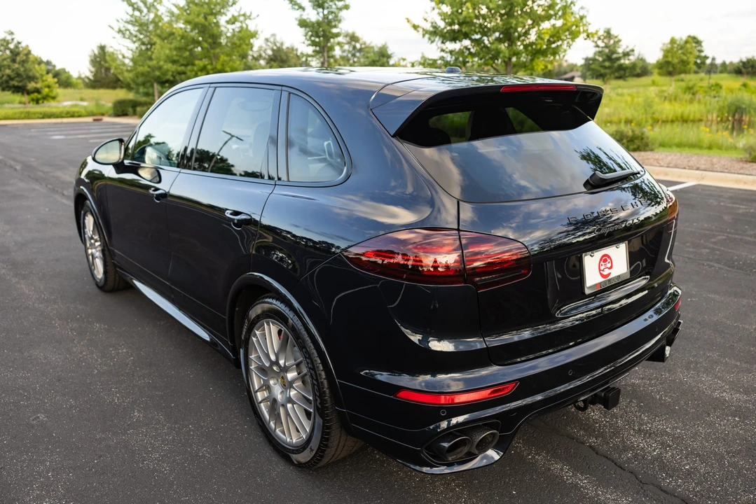 2018 Porsche 958 Cayenne GTS - Image 10 of 31
