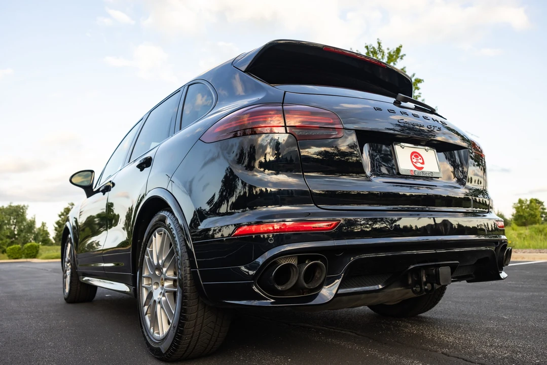 2018 Porsche 958 Cayenne GTS - Image 12 of 31