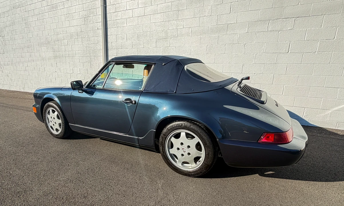 1990 Porsche 964 Carrera 4 - Image 21 of 31