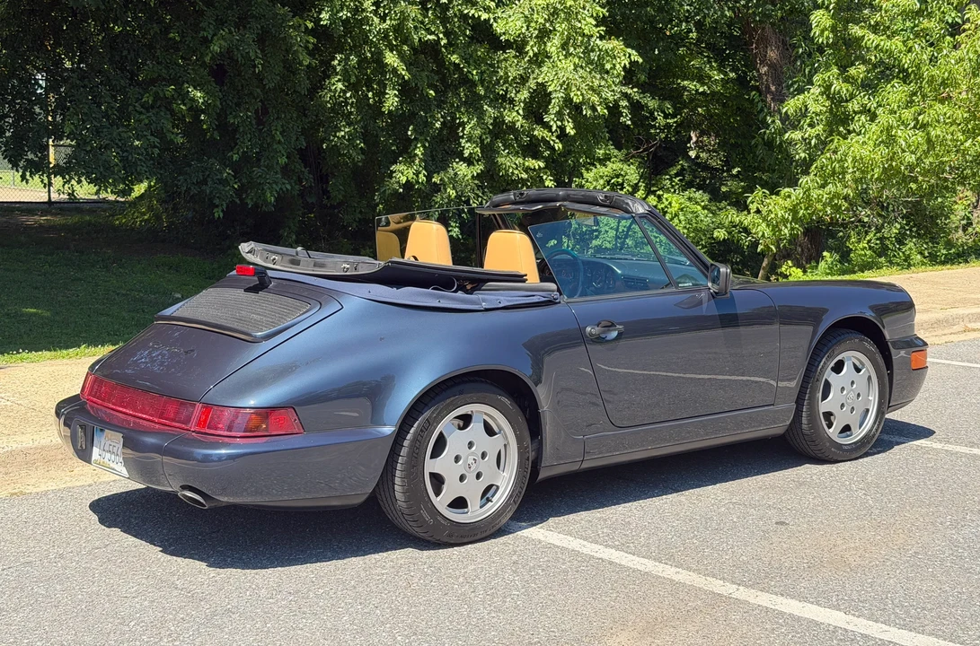 1990 Porsche 964 Carrera 4 - Image 13 of 31