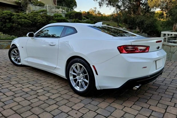 2017 Chevrolet Camaro 6th Gen - Image 2 of 7