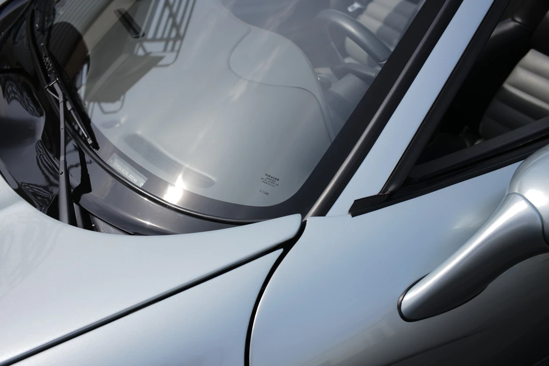1999 Shelby Series 1 - Image 19 of 31