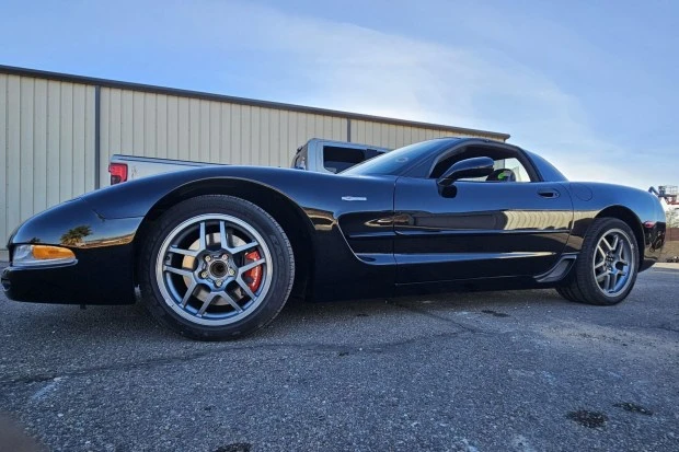 2001 Chevrolet Corvette C5 Z06 - Image 3 of 8