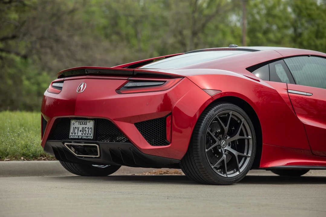 2017 Acura NC1 NSX - Image 20 of 31