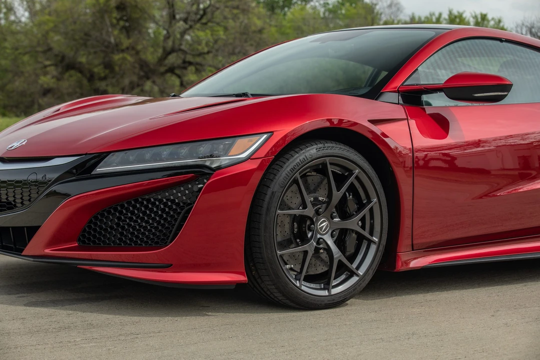 2017 Acura NC1 NSX - Image 16 of 31