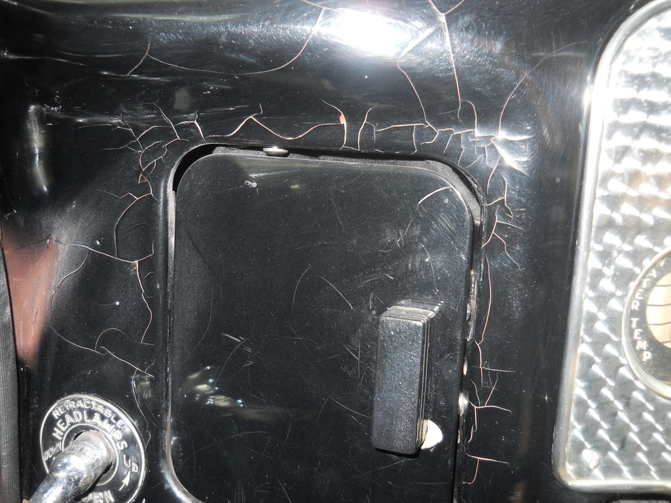 1936 Cord 810 & 812 - Image 30 of 31