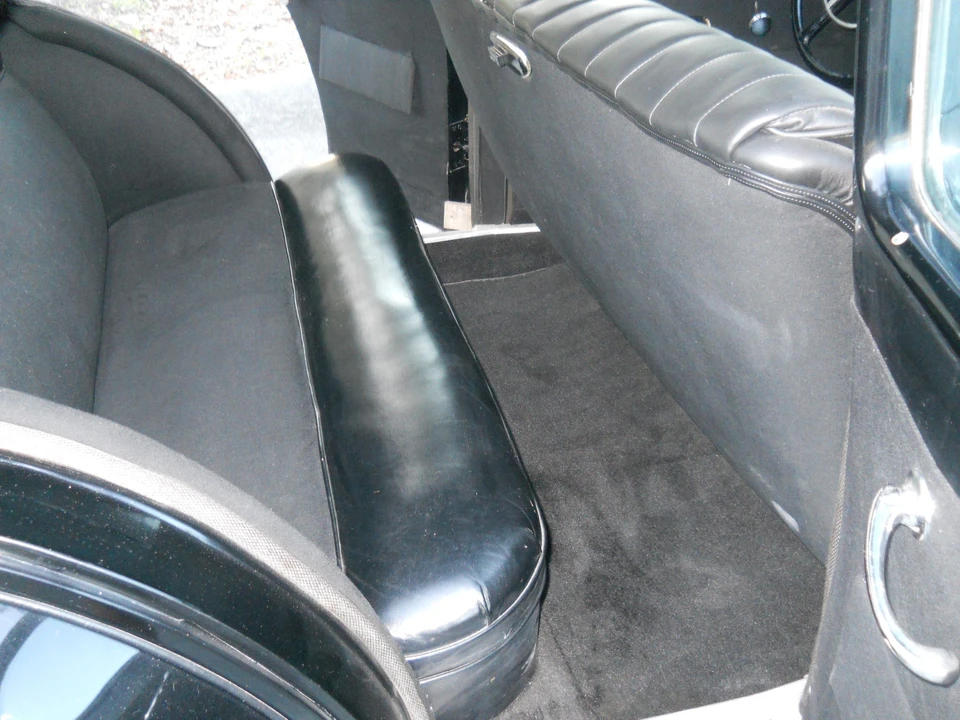 1936 Cord 810 & 812 - Image 27 of 31