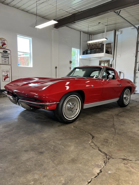 1963 Chevrolet Corvette C2 - Image 2 of 31