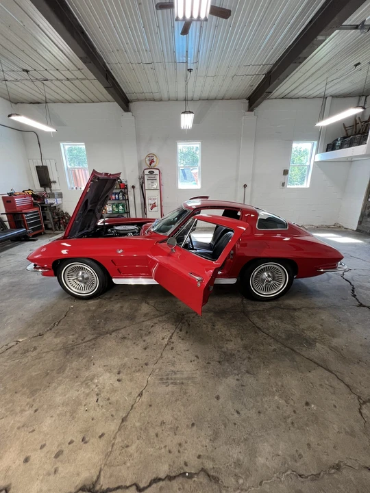 1963 Chevrolet Corvette C2 - Image 31 of 31