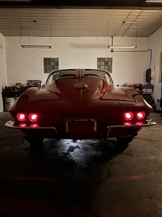 1963 Chevrolet Corvette C2 - Image 16 of 31