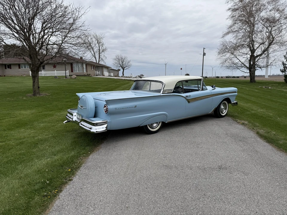 1957 Ford Fairlane 2nd Gen - Image 13 of 31