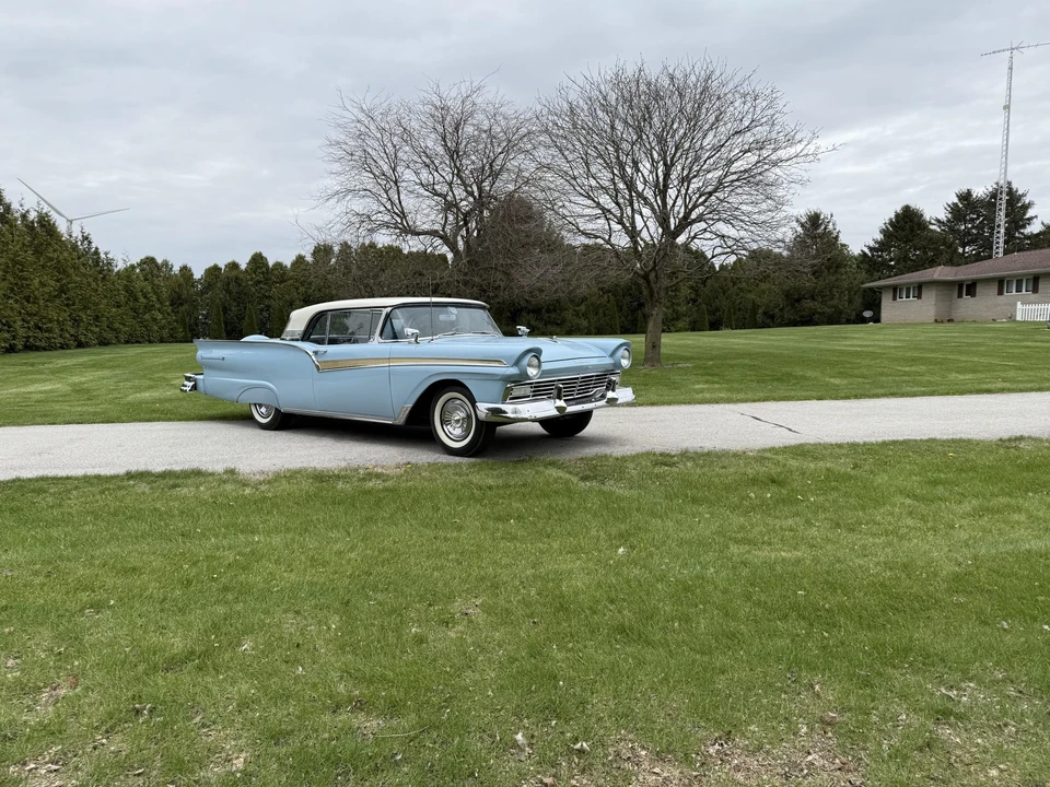 1957 Ford Fairlane 2nd Gen - Image 2 of 31