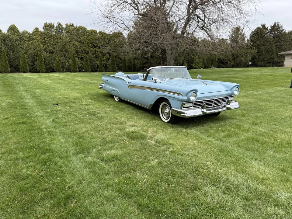 1957 Ford Fairlane 2nd Gen - Image 22 of 31
