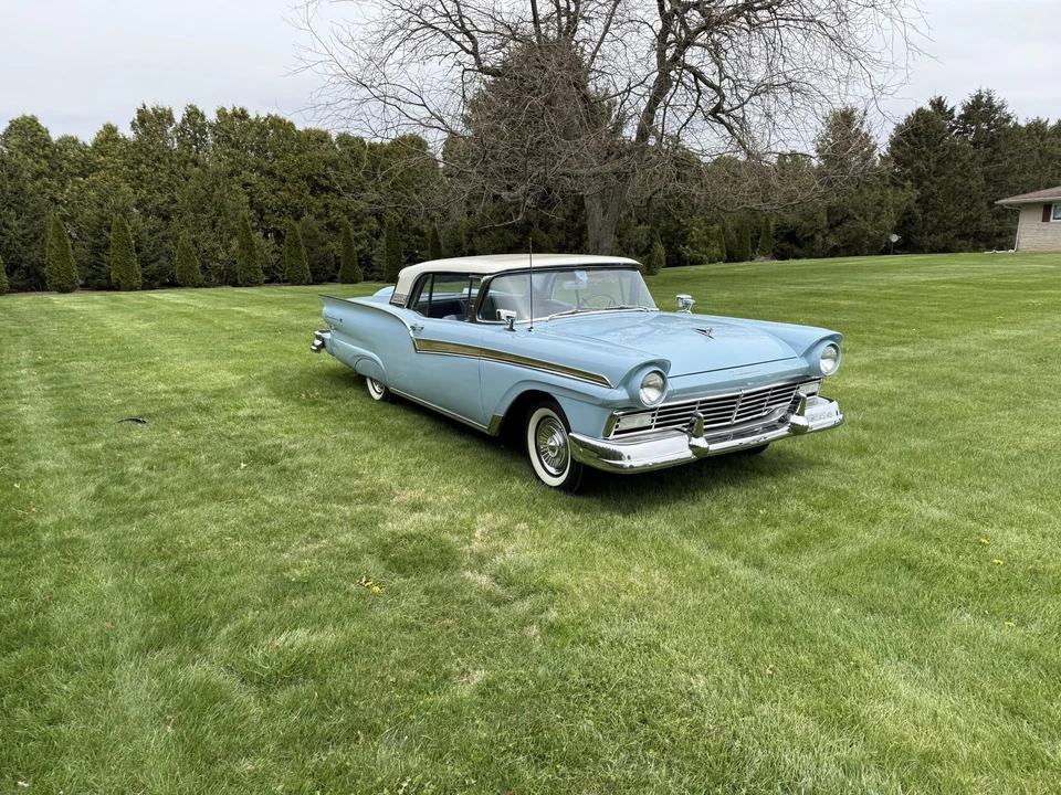 1957 Ford Fairlane 2nd Gen - Image 15 of 31