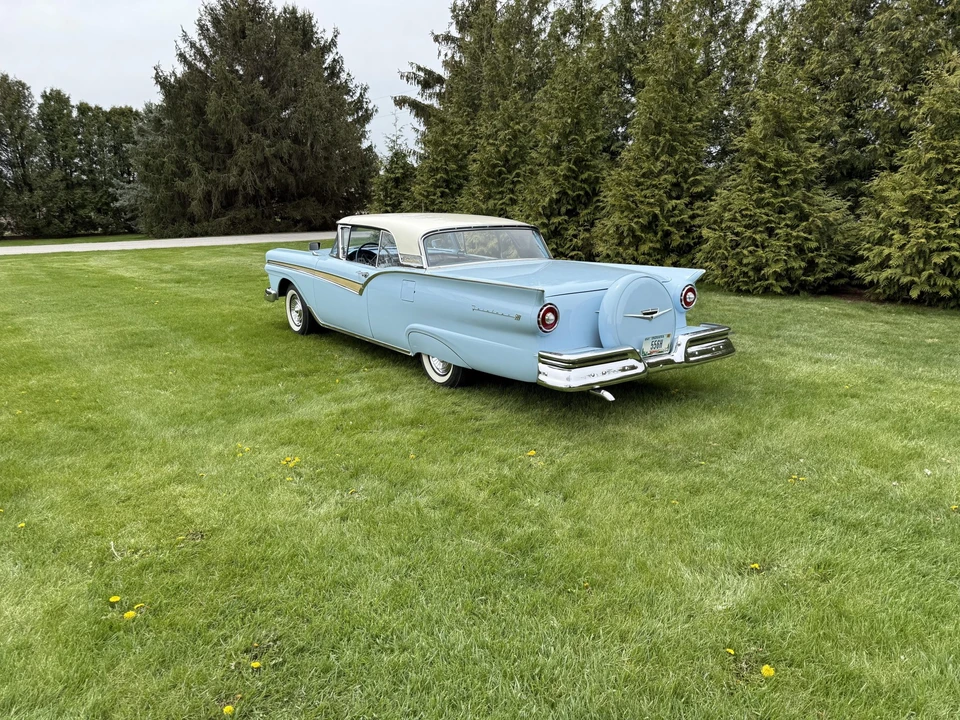 1957 Ford Fairlane 2nd Gen - Image 19 of 31