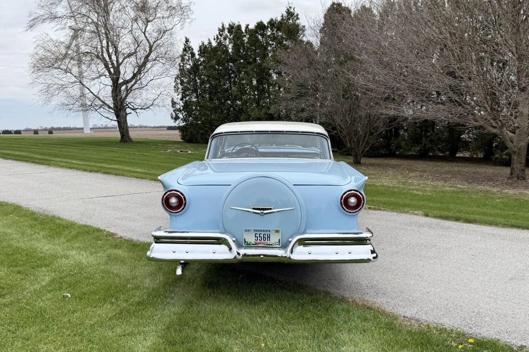 1957 Ford Fairlane 2nd Gen - Image 11 of 31
