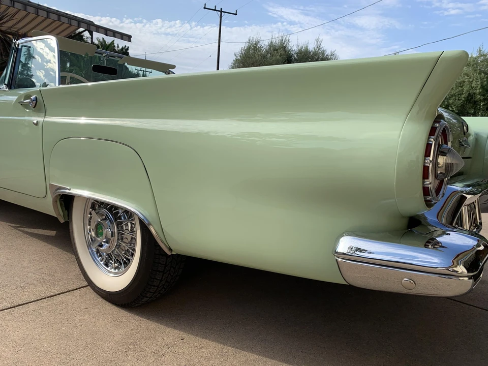 1957 Ford Thunderbird 1st Gen - Image 17 of 31
