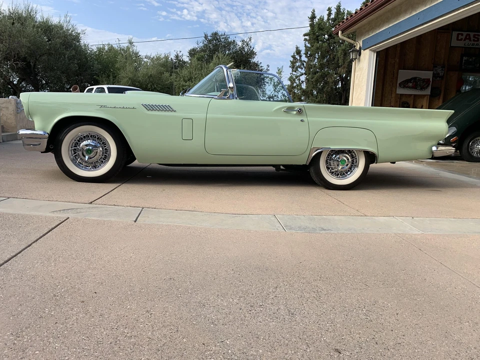 1957 Ford Thunderbird 1st Gen - Image 5 of 31