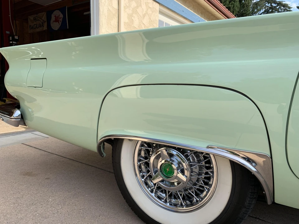 1957 Ford Thunderbird 1st Gen - Image 15 of 31