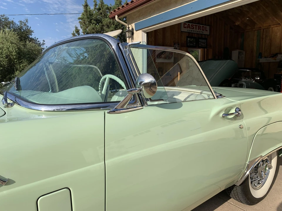 1957 Ford Thunderbird 1st Gen - Image 19 of 31