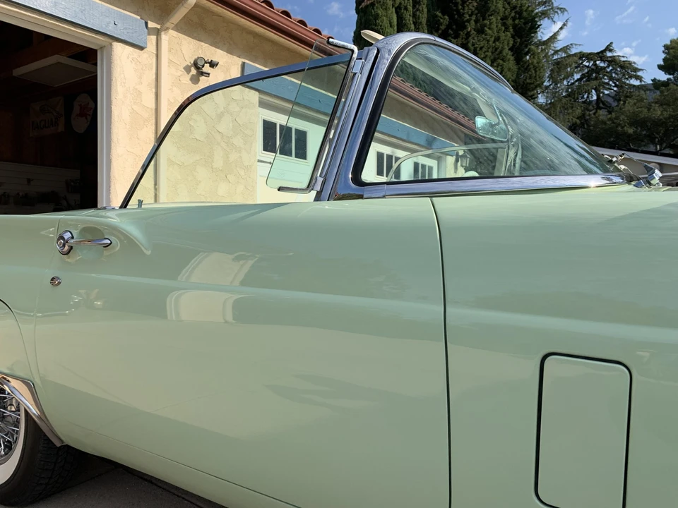 1957 Ford Thunderbird 1st Gen - Image 14 of 31