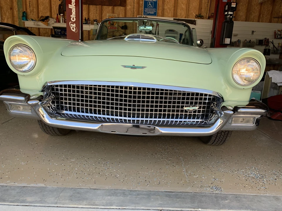 1957 Ford Thunderbird 1st Gen - Image 11 of 31