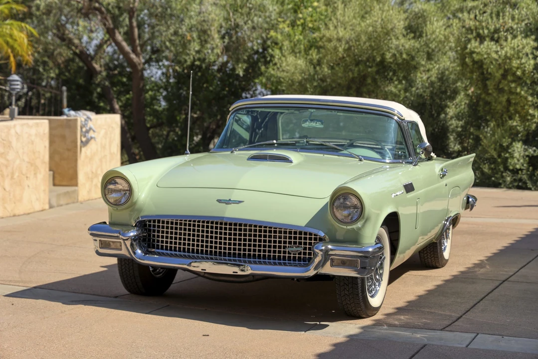 1957 Ford Thunderbird 1st Gen - Image 2 of 31