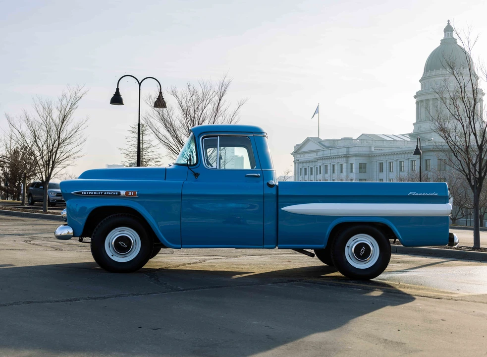 1959 Chevrolet Task Force - Image 4 of 31