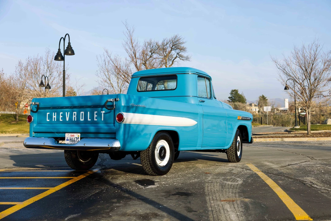 1959 Chevrolet Task Force - Image 7 of 31